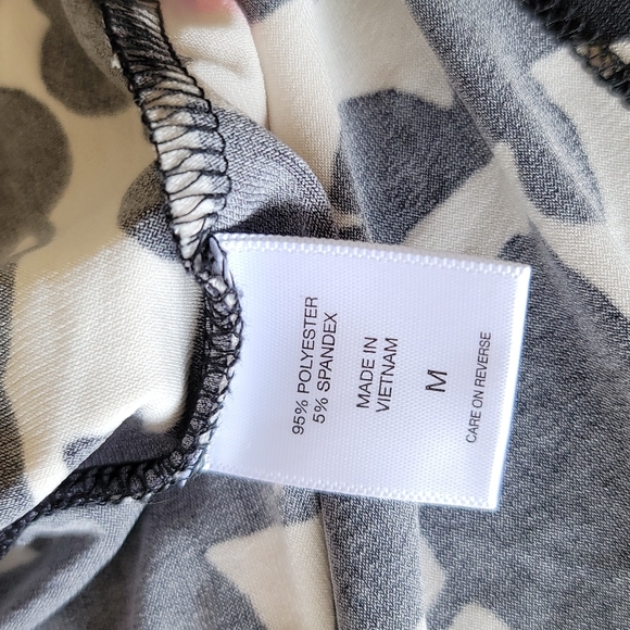 pink. cream. black. gold. - Picture 11 of 11